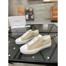 Givenchy Sneakers